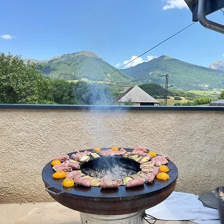 Le Grand Chamousset 뤼라크루아오트